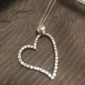 HEART NECKLACE